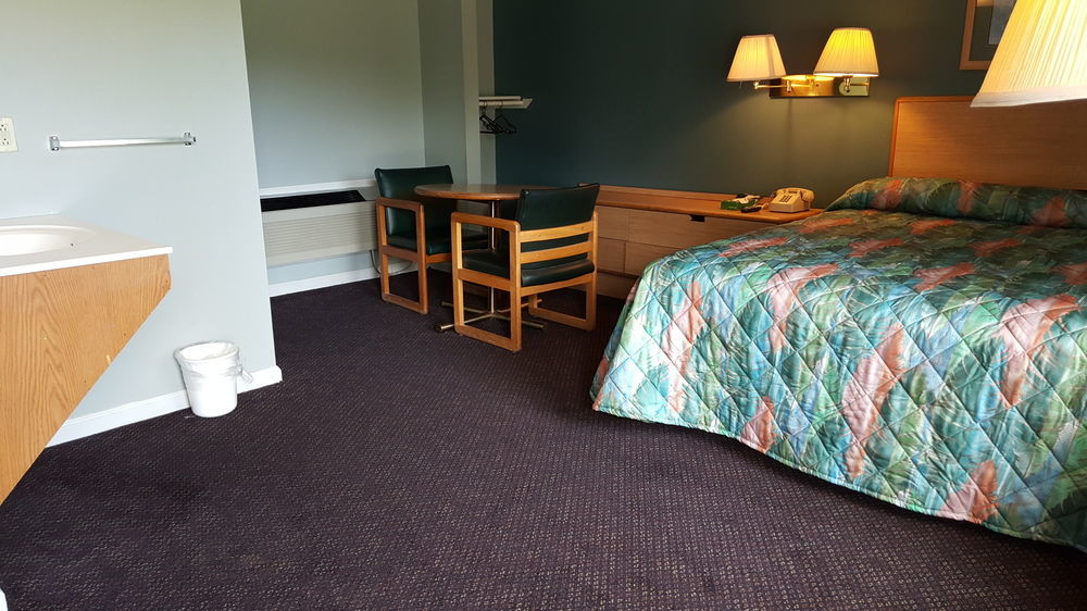 Livingston Overton Motel מראה חיצוני תמונה