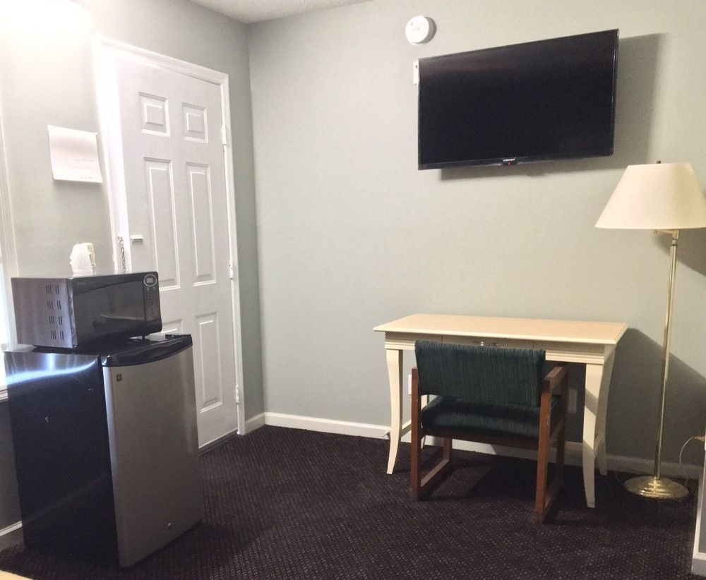 Livingston Overton Motel מראה חיצוני תמונה