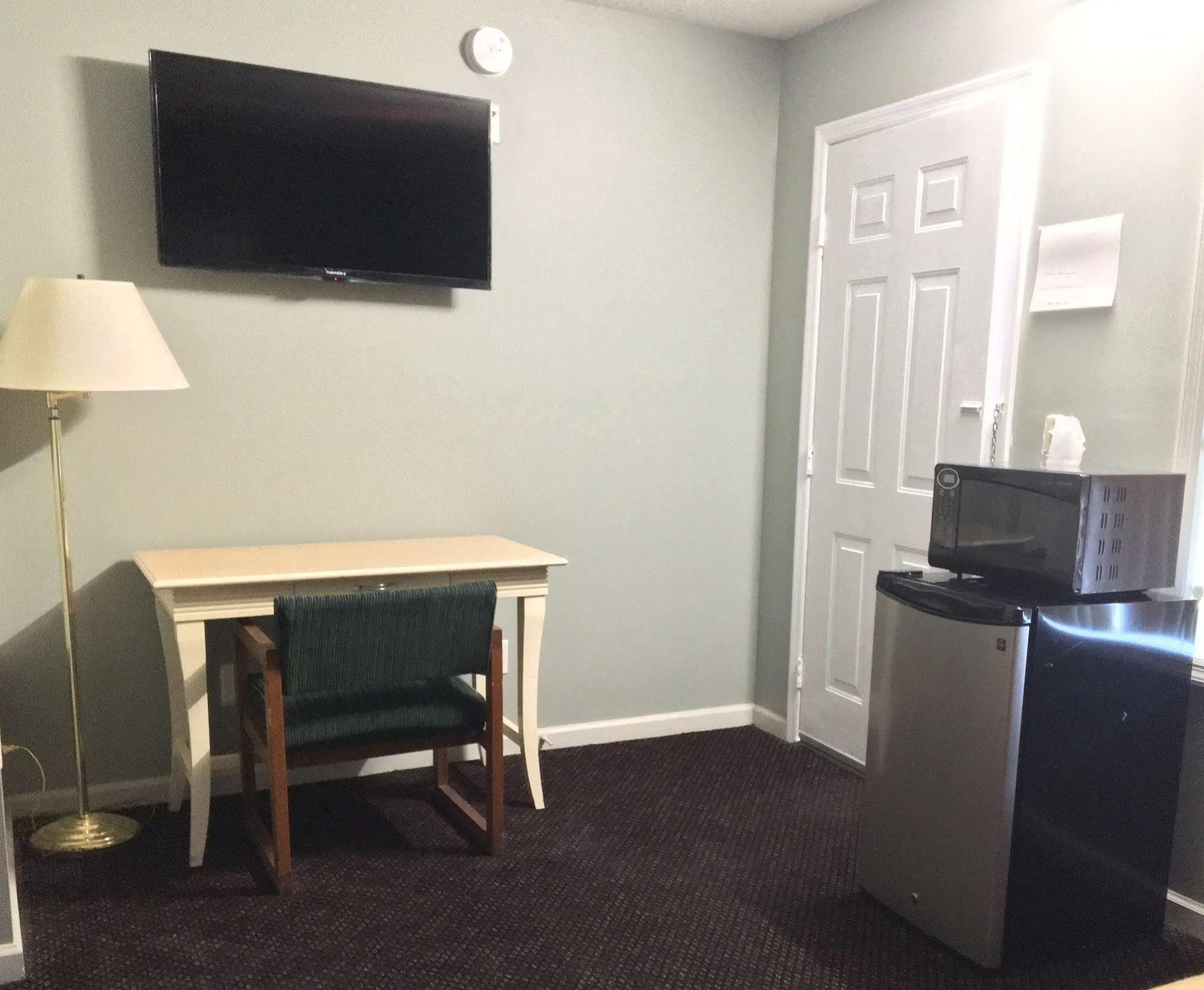 Livingston Overton Motel מראה חיצוני תמונה